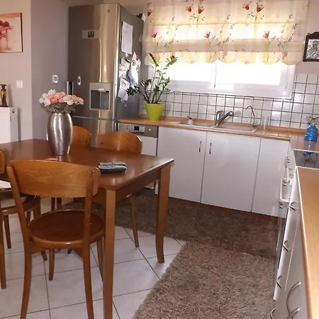 Socrates House Nea Iraklitsa