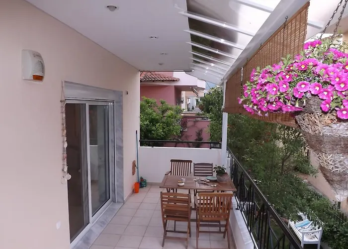 Socrates House Nea Iraklitsa