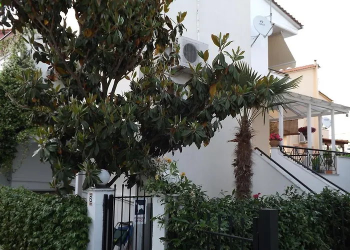 Socrates House * Nea Iraklitsa